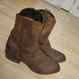 Tecovas The Dean size 9